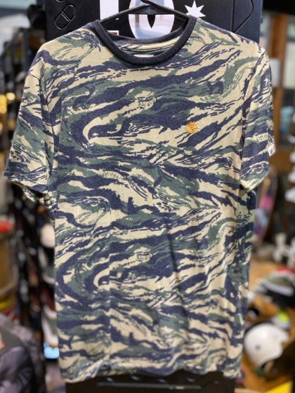 Remera Element Tiger