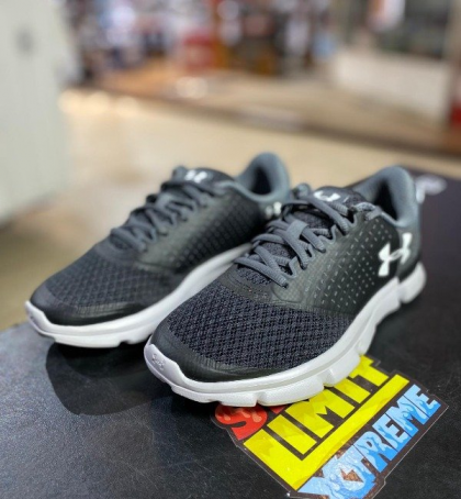 Zpatillas Under Armour (MICRO G SPEED SWIFT 2)