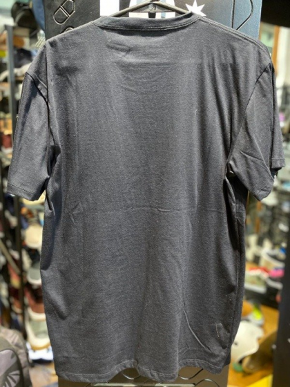 Remera Quiksilver Ripley Perú