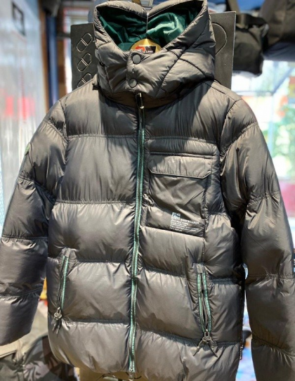 Campera Rusty (Negra/Verde)