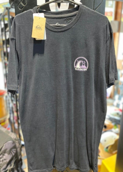 Remera Quiksilver Clean Circle V