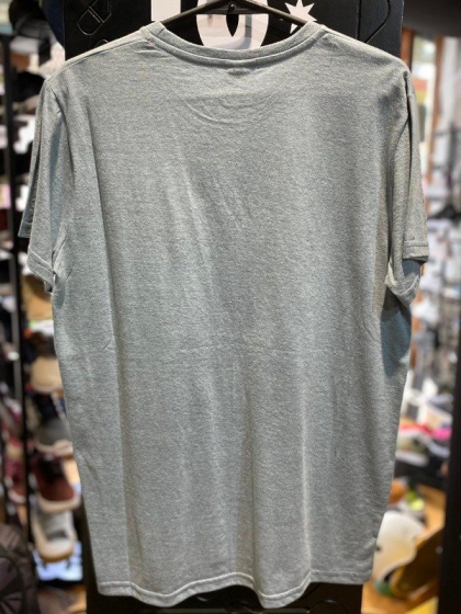 Remera Efecto Uno Ring Tree