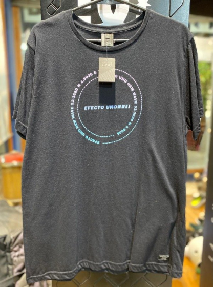 Remera Efecto Uno Dimension I