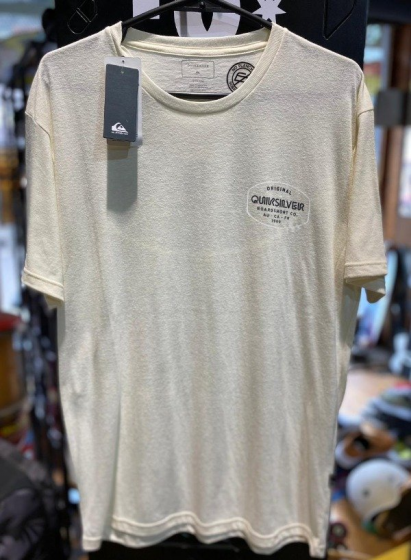 Remera Quiksilver Auca