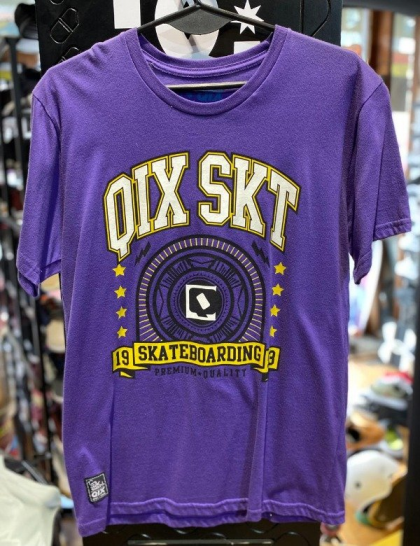Remera Qix Skt