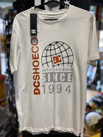 Remera Dc Shoes Out Of Here
