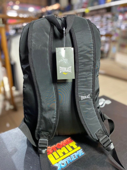 Mochila Everlast black2