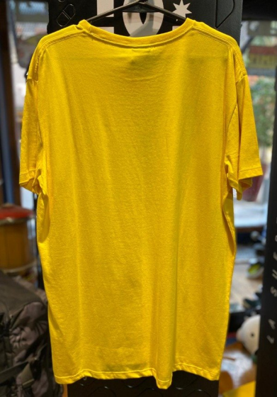 Remera Rusty Bomba