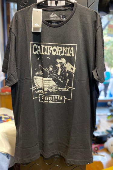 Remera Quiksilver Bear Bar