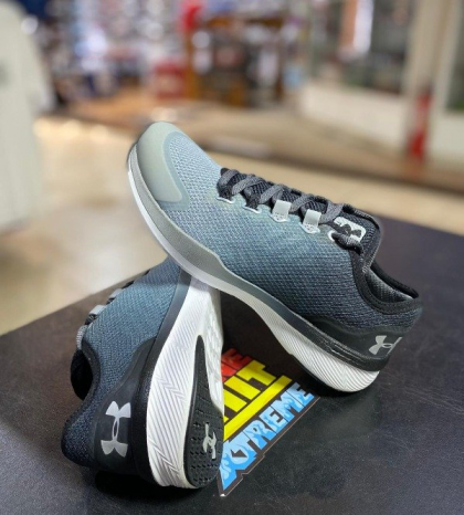 Zapatillas Under Armour (W CHARGED PUSH TR SEG)