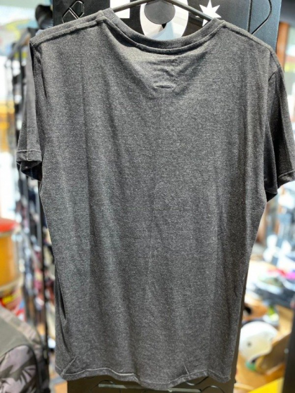 Remera Element War