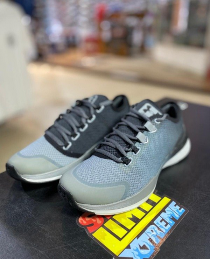 Zapatillas Under Armour (W CHARGED PUSH TR SEG)