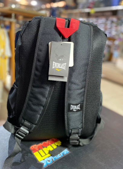 Mochila Everlast negra