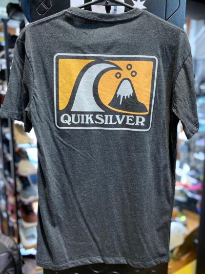 Remera Quiksilver Clean Circle